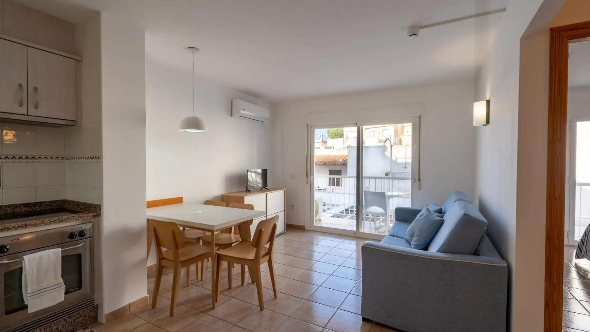 Apartamentos S'Avaradero Es Pujols 0*,  Spain